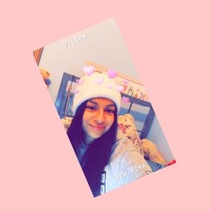 Meet your Posher, Kimberly